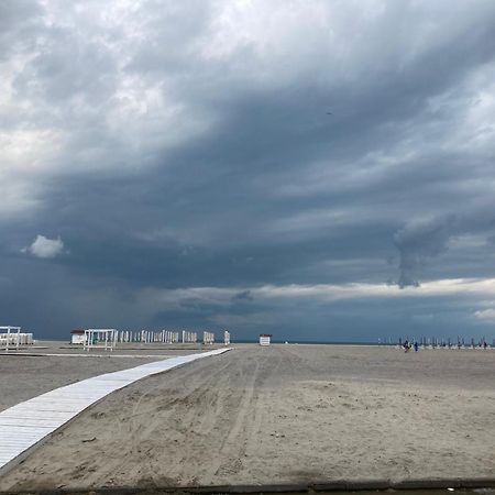 Vega Beach Apartment Mamaia Luaran gambar