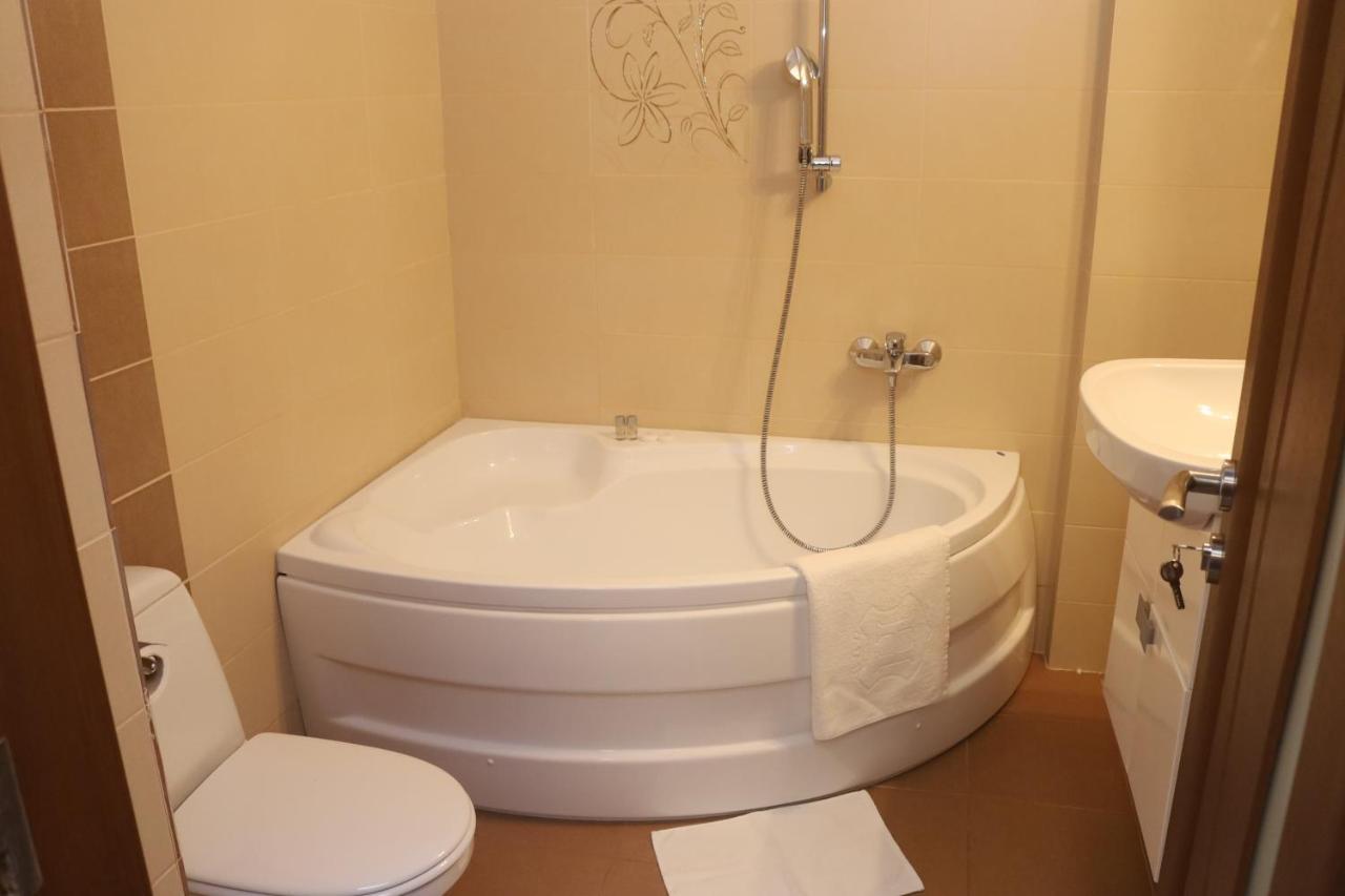 Vega Beach Apartment Mamaia Luaran gambar