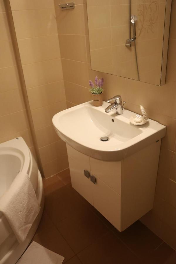 Vega Beach Apartment Mamaia Luaran gambar